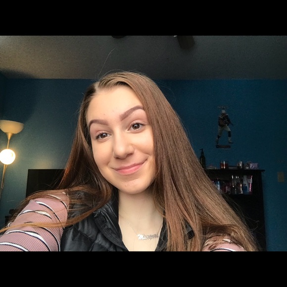 haleyy15